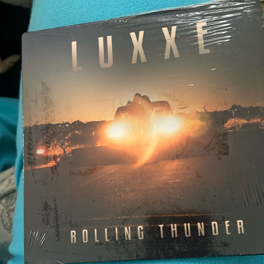Luxe rolling thunder cd